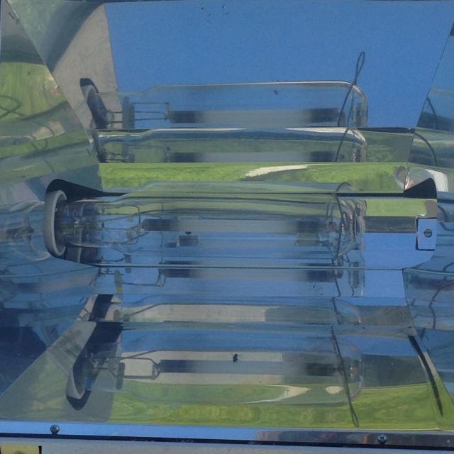 projecteurs au soleil